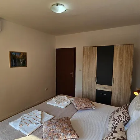 Apartments Gardelin Paklenica Seline Exterior foto