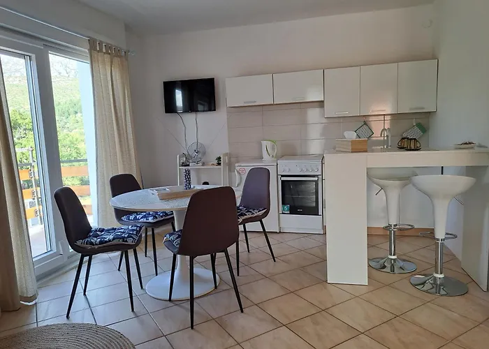 Apartments Gardelin Paklenica